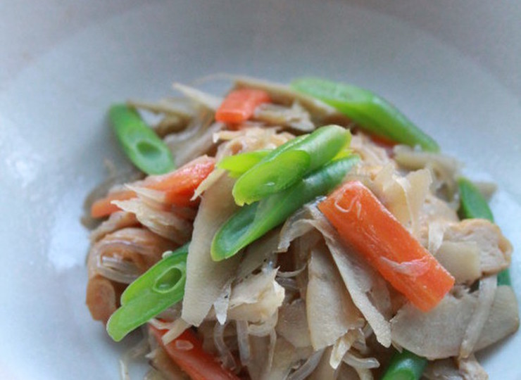 薩摩揚げ入り五目炒め