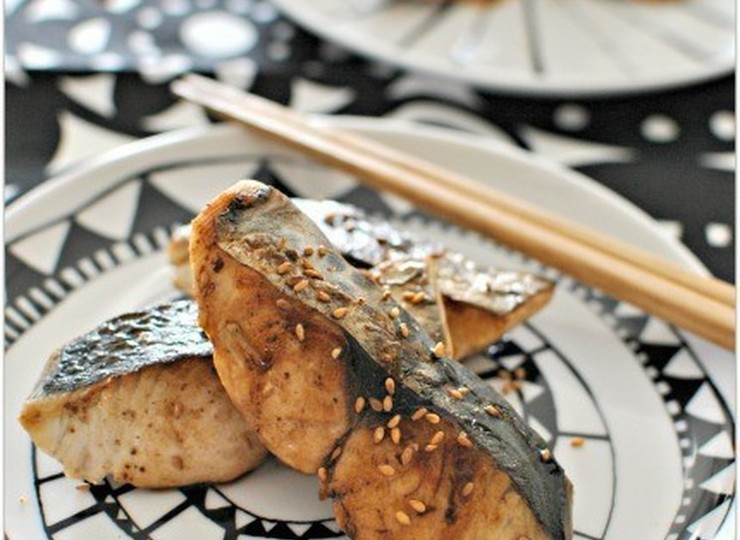 さわらのバルサミコ照り焼き