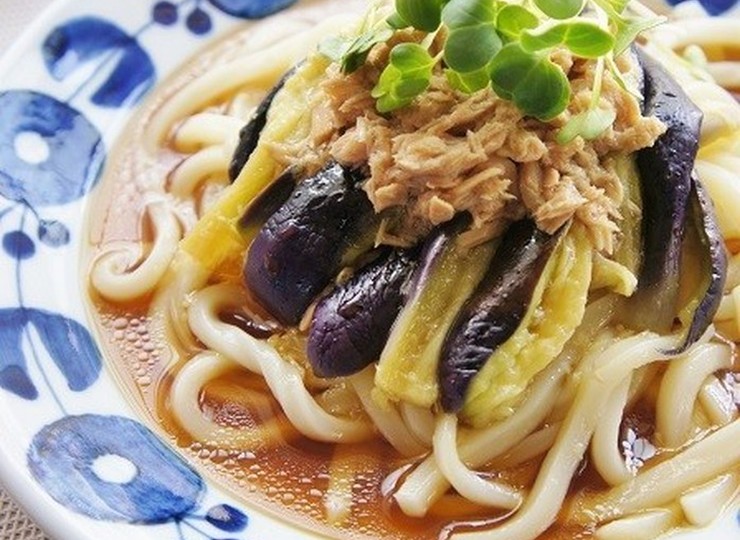 冷凍うどんとレンジで 茄子とツナの冷うどん