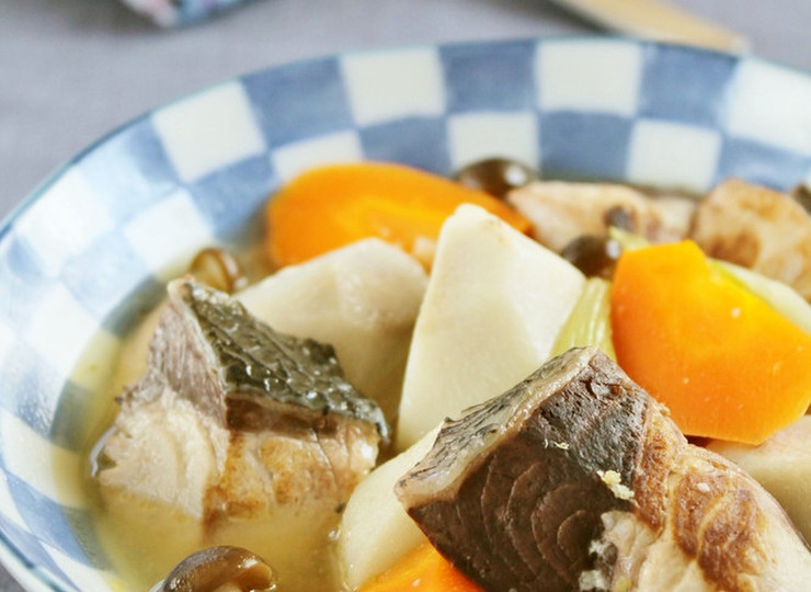 ブリの和風塩麹ポトフ