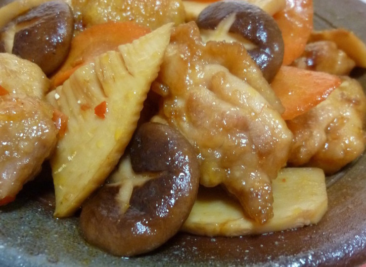 鶏肉と筍のピリ辛さっぱり炒め