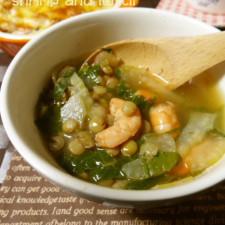 レンズ豆とセロリと海老のスープ