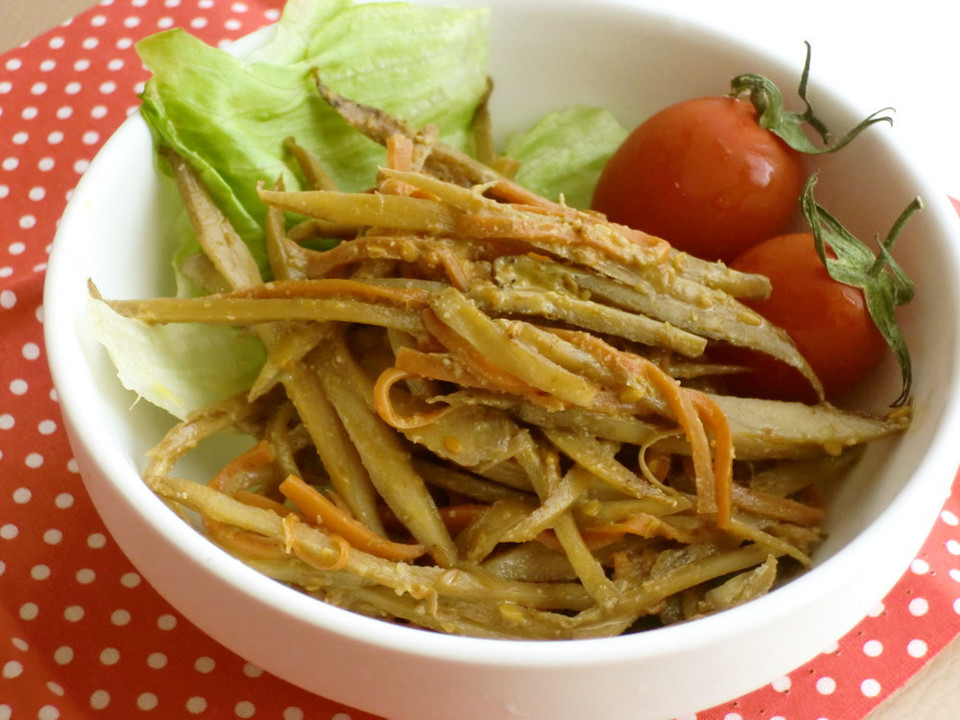 ごぼうとにんじんのマヨサラダ