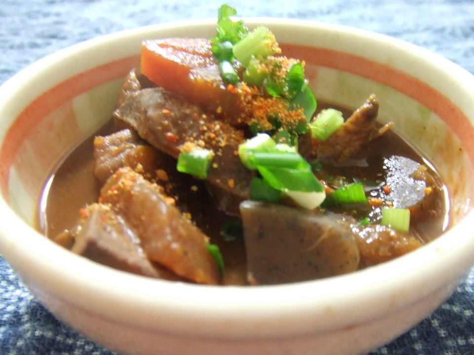 どて煮 豚もつ味噌煮込み