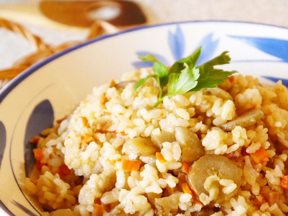炊飯器で簡単 ごぼうの和風ピラフ