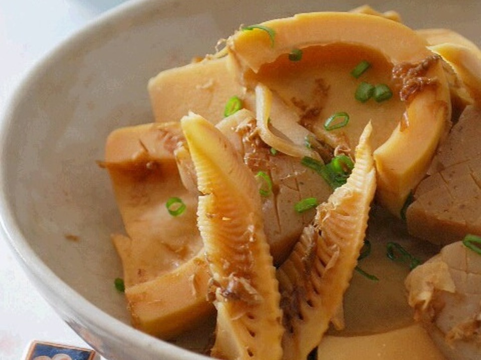 たけのことこんにゃくの煮物 優しい母の味