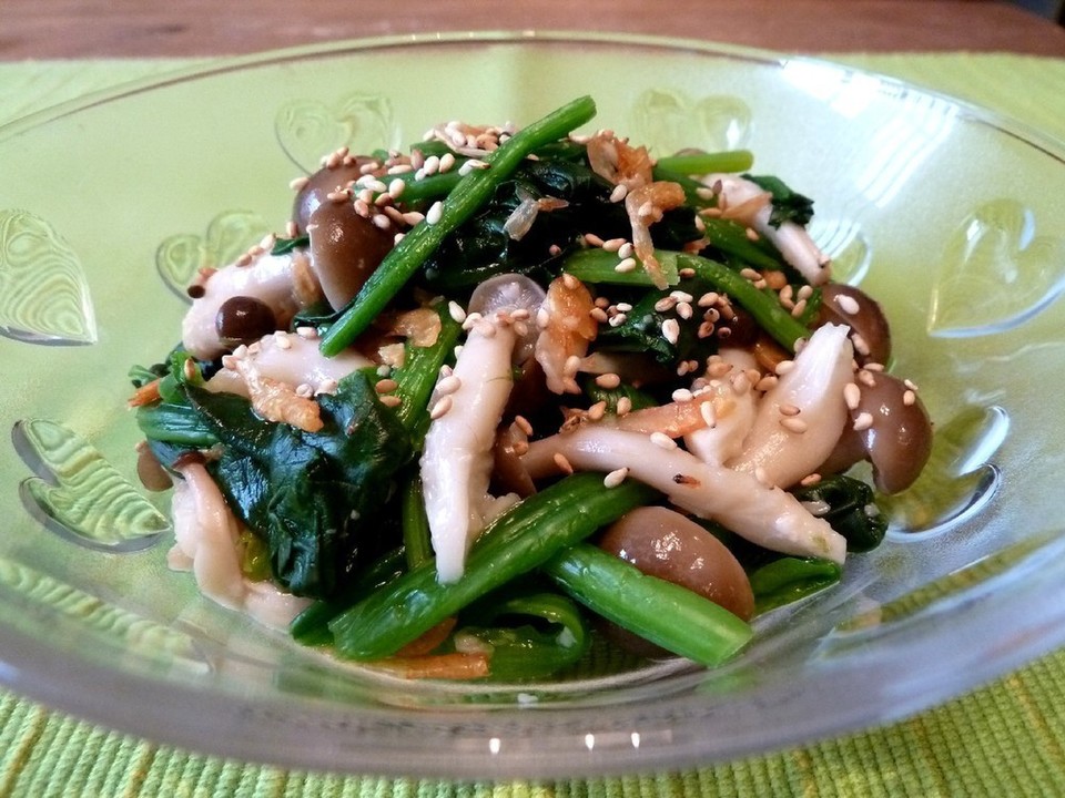 ほうれん草としめじの塩麹あえ