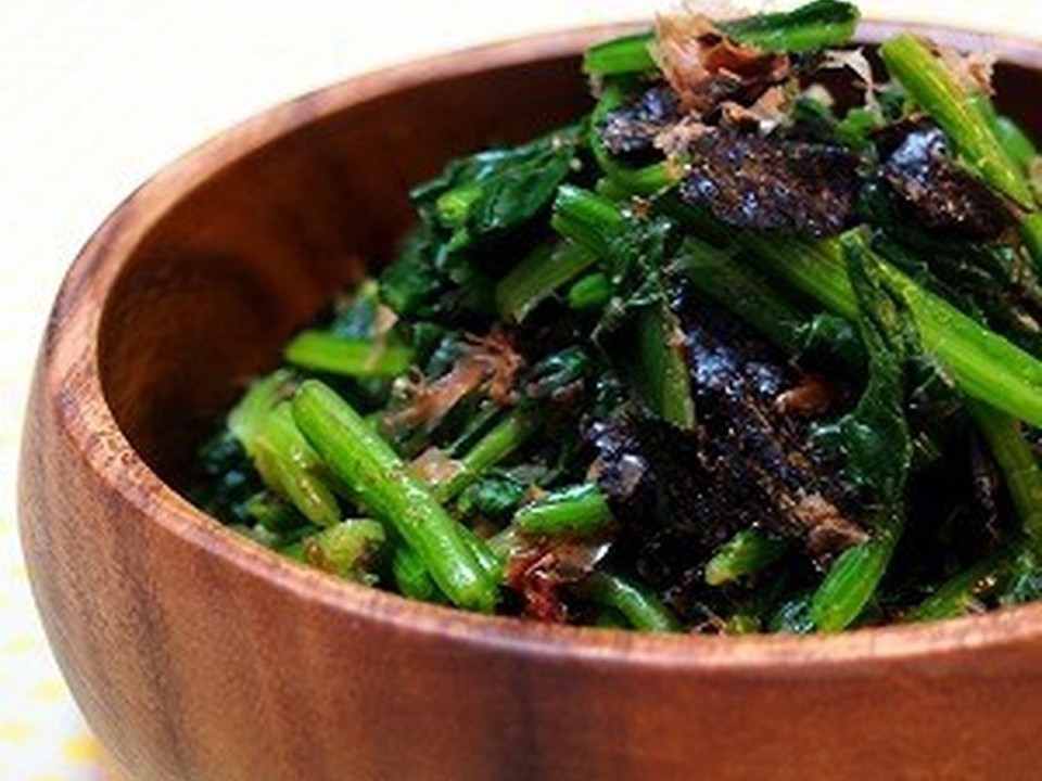 海苔の風味香る ほうれん草のおひたし