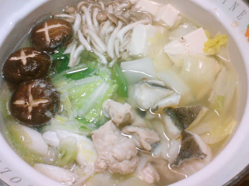 我が家の定番鍋 たらちり風