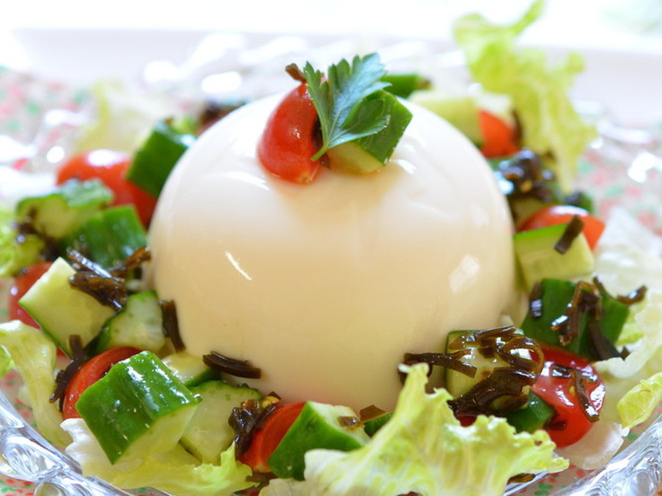 塩こんぶで簡単美味 ヘルシー豆腐サラダ
