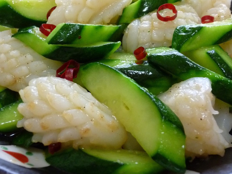 イカときゅうりの中華炒め