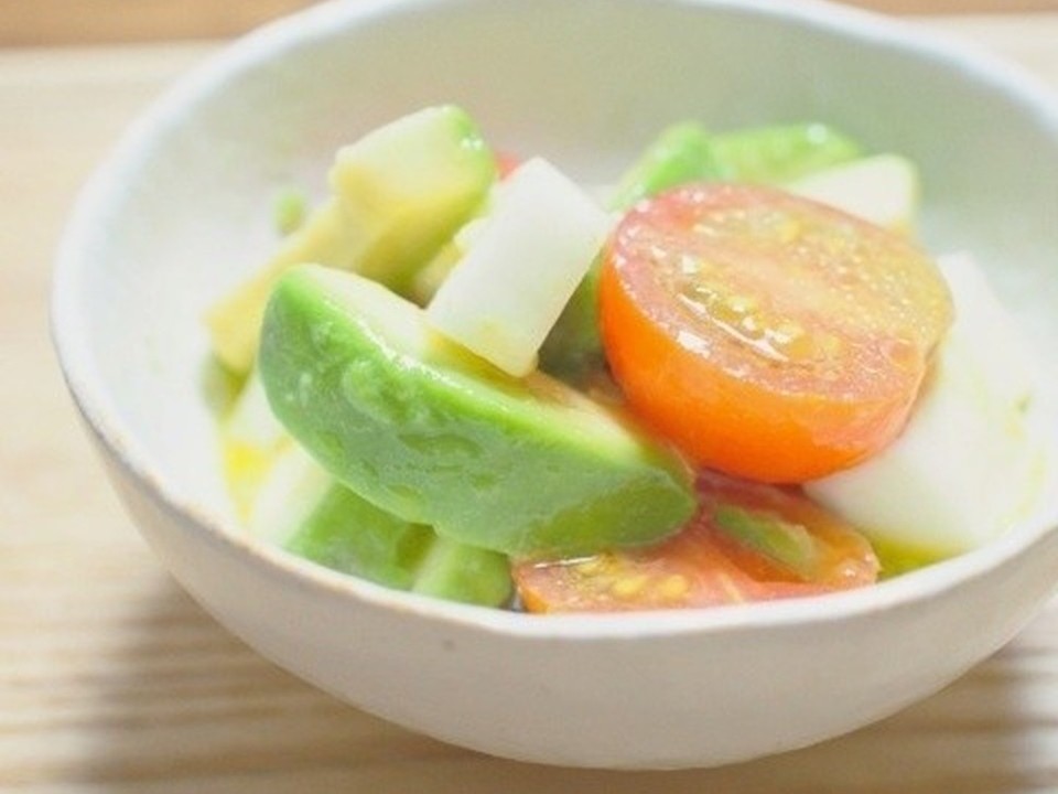 アボカドとトマト 蕪のマリネ