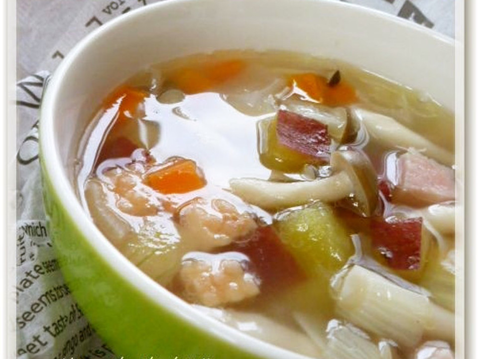 具沢山　さつまいもの中華スープ