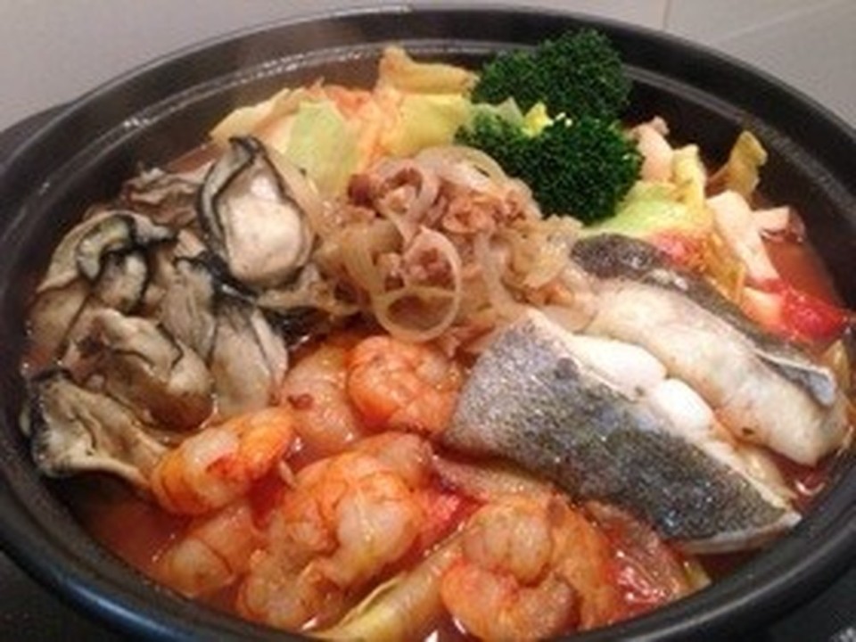 うま味たっぷり ブイヤベース鍋