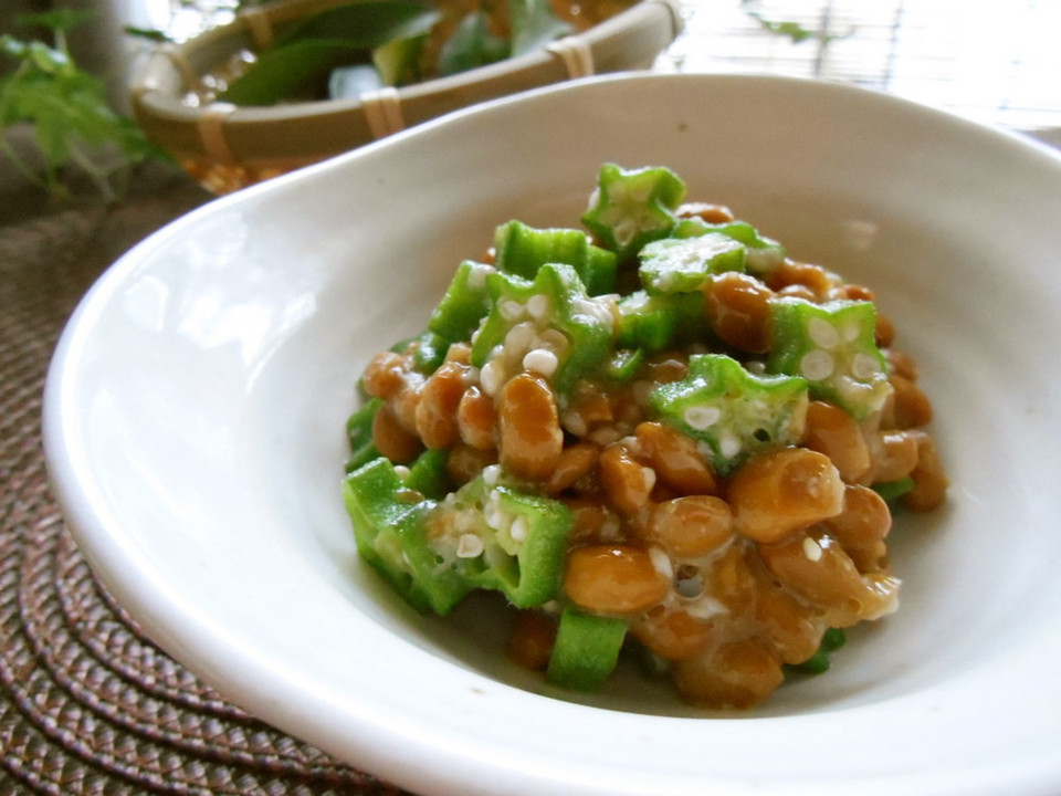 オクラと納豆の塩麹あえ