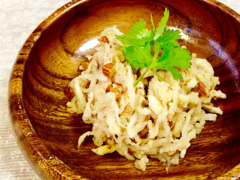 切り干し大根のアーモンドあえ