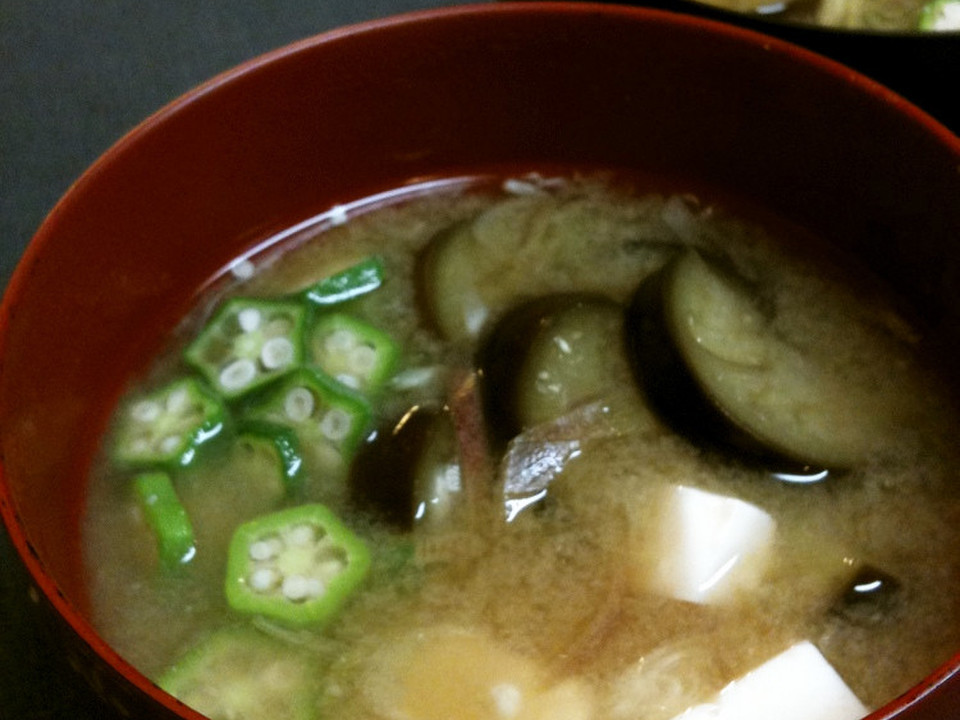 夏野菜たっぷりみそ汁