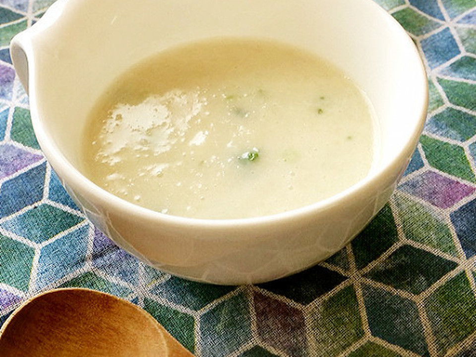 癒し系 長いものとろろんスープ