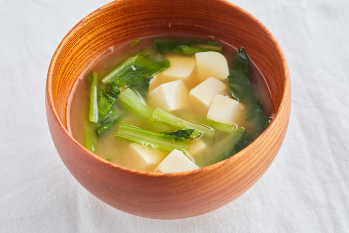 小松菜と豆腐のきな粉みそ汁