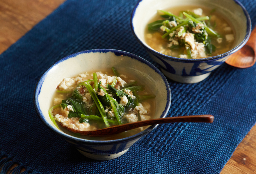 くずし豆腐と空芯菜のスープ