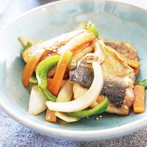 アジと野菜のハチミツ黒酢あん