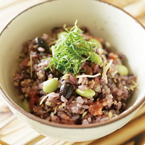 梅干しと枝豆のさっぱり混ぜごはん