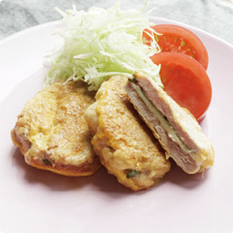 豚ヒレ肉のしそチーズピカタ